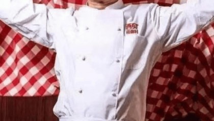 深挖 | 贾国龙:大二退学,37年打造餐饮帝国,如今深陷争议漩涡