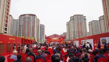 山东省委常委、青岛市委书记曾赞荣调研督导邵哥庄安置房项目推进情况