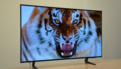 既是智能电视,又是优秀的游戏电视,三星42英寸级OLED电视S90F上手体验