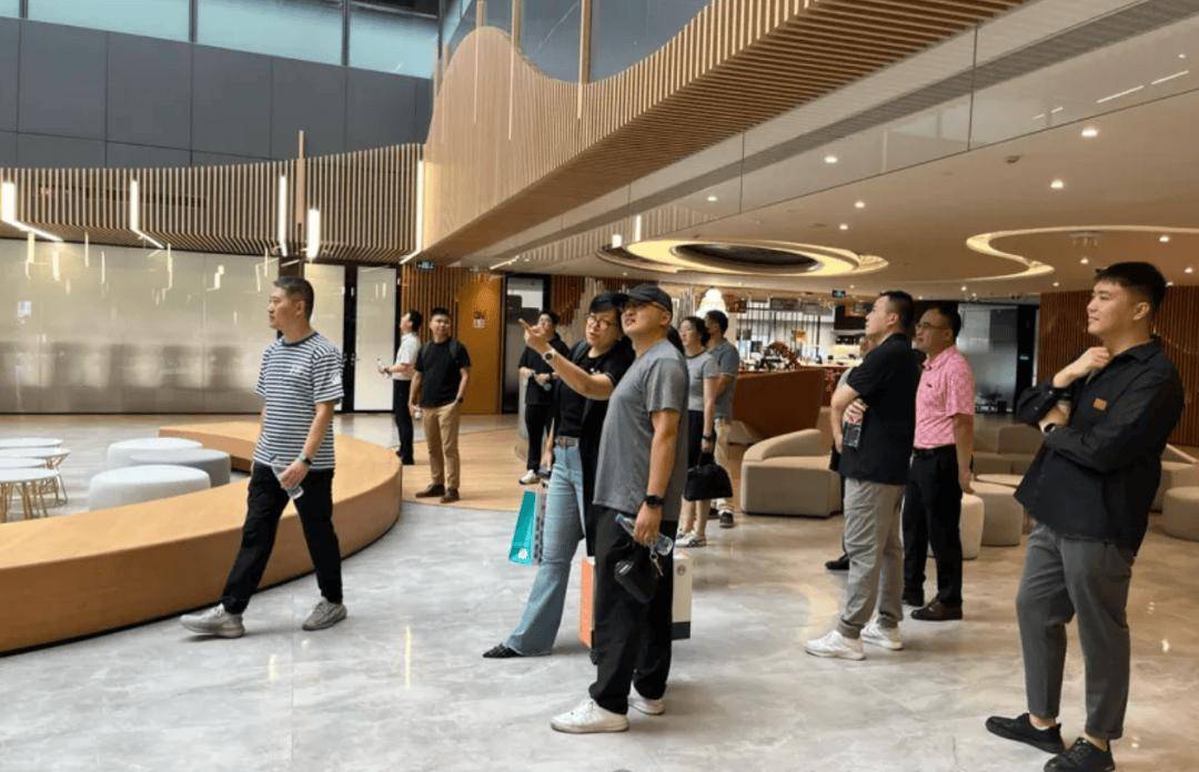 商汤科技考察参观预约电话——走进商汤总部参访游学现场教学
