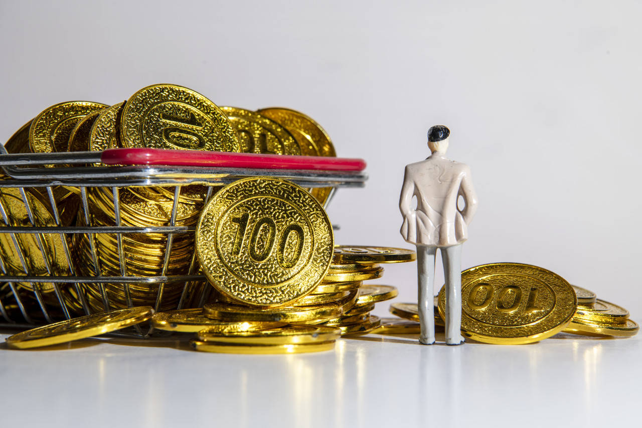 向文波去年减持套现9000万，今年提议三一重工回购股票