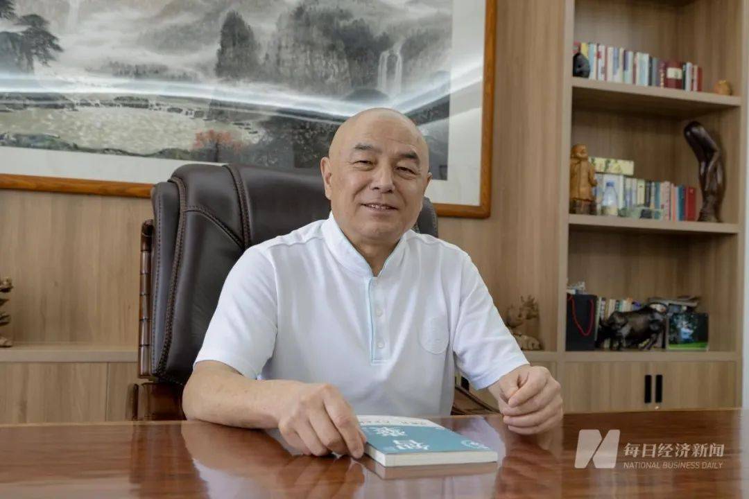 “停止发放一切停工待遇,无力缴纳社保和公积金”,知名公司董事长:已出售所有资产!曾在朋友圈发文卖公司股权