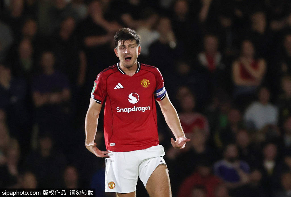 耻辱出局!联赛杯-曼联点球战总分13-14英乙队 止步次轮